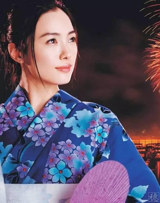 日本榨乳在线观看人奶