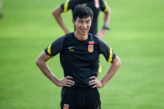 亚洲免费人成在线视频观看